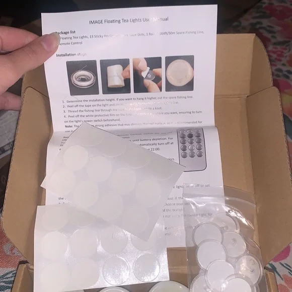 Flameless Floating Tea Lights - Picture 4 of 7